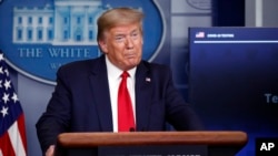美國總統特朗普在白宮記者會上講話。(2020年4月17日)