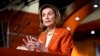 រូប​ឯកសារ៖ លោកស្រី Nancy Pelosi ប្រធាន​រដ្ឋសភា​អាមេរិក​ថ្លែង​ទៅ​កាន់​អ្នក​សារព័ត៌មាន​នៅ​វិមាន​សភា​ក្នុង​រដ្ឋធានី​វ៉ាស៊ីនតោន កាល​ពី​ថ្ងៃ​ទី​១៣ ខែ​មករា ឆ្នាំ​២០២២។