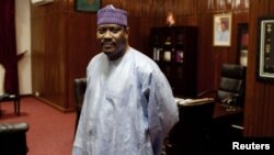 L'ancien Premier ministre Hama Amadou dans son bureau à l'Assemblée nationale en septembre 2013 (Archives)