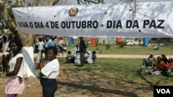 Marcha do Dia da Paz em Moçambique 4 de Outubro (Foto SAPO)