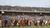 Rassemblement de musulmans au Stade du 26 Mars à l'appel du Haut conseil islamique, le 10 février 2019. (VOA/Kassim Traoré)