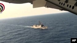埃及飛機19日在地中海搜尋失踪的804航班