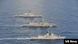 美國、日本和澳大利亞海軍2020年10月19日在南中國海舉行當年第五次的聯合演習。（美國第七艦隊網站）