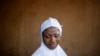 Une future mariée quelques minutes avant la célébration de son mariage à Djicoroni, Bamako, le 24 avril 2014.