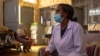 Mihira Redae, assistante sociale à l'hôpital Ayder Referral, aide les victimes de viol à se faire soigner pour leurs blessures, maladies et traumatismes psychologiques, à Mekelle, Ethiopie, le 8 juin 2021 (Yan Boechat/VOA). 