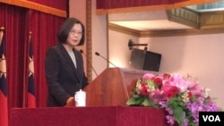台灣總統蔡英文24日出席陸海空軍將官晉任布達暨授階典禮（美國之音齊勇明攝）