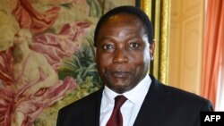 Henri Mova Sakanyi, alors ambassadeur de la RDC lors une réunion au palais Egmont à Bruxelles, Belgique, 26 juin 2012.