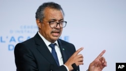 Le Directeur général de l'OMS, Dr Tedros Adhanom Ghebreyesus, s'exprime lors de l'ouverture de l'Académie de l'Organisation mondiale de la santé à Lyon, en France, le 27 septembre 2021.
