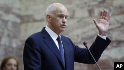 Adeus ao Euro? - Papandreou falou aos membros do seu partido