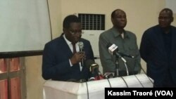 Tiébilé Dramé, président du Parti pour la renaissance nationale (Parena, opposition) à Bamako, Mali, 25 avril 2018. (VOA/Kassim Traoré)