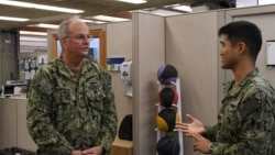 美國海軍軍醫總長吉裡漢姆少將(Rear Admiral Bruce Gillingham)訪問珍珠港（美國海軍2020年1月9日）