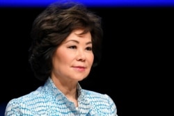 美國交通部長趙小蘭2019年6月4日在荷蘭黑格舉行的全球企業家峰會上講話。趙小蘭是特朗普內閣中第一個因衝擊國會大廈事件辭職的內閣部長。