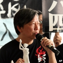 支聯會主席李卓人