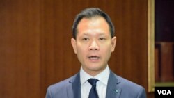 公民黨法律界立法會議員郭榮鏗。(美國之音湯惠芸拍攝)