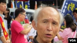 人人保釣大聯盟召集人林孝信 (美國之音記者 張永泰拍攝)