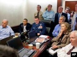 Diário de Bin Laden expõe planos de ataques terroristas