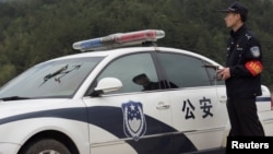 中國公安。