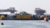 Un camion tombe d'un ferry dans le Nil, deux morts et huit disparus