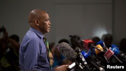 Le secrétaire général du Congrès national africain (ANC), Ace Magashule, lors d'une conférence de presse à Johannesburg, Afrique du Sud, le 13 février 2018. 