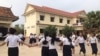 អ្នក​ឯកទេស៖ សិស្ស​ស្រី​សិក្សា​មិន​បាន​ច្រើន​ដោយ​សារ​កត្តា​អភិបាល​កិច្ច​និង​​សេដ្ឋកិច្ច