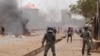Échauffourées entre police et manifestants à Conakry, des activistes libérés