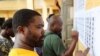 La nouvelle Constitution, adoptée définitivement le 19 avril et promulguée le 6 mai, fait basculer le Togo d'un régime présidentiel à un régime parlementaire.