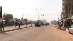 Les Burkinabè réagissent au retrait des troupes françaises du Mali