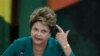 Presidente do Brazil Dilma Rousseff atende à cerimônia no Palácio do Planalto, em Brasília, Brasil, em que novamente cobrou explicações do governo americano acerca das atividades da Agência de Segurança Nacional americana.