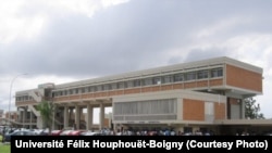 Manifestation d'étudiants à l'université Félix Houphouët-Boigny, le 14 avril 2016.