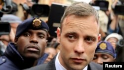  Le champion paralympique sud-africain Oscar Pistorius à la haute cour de Gauteng, Pretoria, Afrique du Sud, 14 juin 2016.