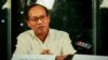 រូបឯកសារ៖ លោក​ ផៃ​​ ស៊ីផាន​ អ្នកនាំ​ពាក្យទីស្តី​ការ​គណរដ្ឋមន្ត្រី​ផ្តល់បទសម្ភាសន៍​ដល់សំឡេង​សហរដ្ឋ​អាមេរិក​វីអូអេ​, នៅរាជធានី​​ភ្នំពេញ​​, នៅថ្ងៃទី ២៦ ខែកក្កដា ឆ្នាំ​២០១៨។ (ខាន់ សុគុំមនោ​/ VOA) 