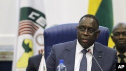 Le président du Sénégal Macky Sall, le 16 décembre 2015 à Abuja. (REUTERS/Afolabi Sotunde)