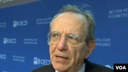 Pier Carlo Padoan.