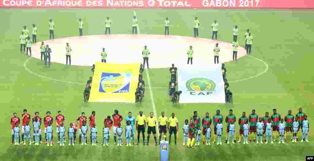 5 février : l'équipe du Cameroun remporte la Coupe d'Afrique des nations de football.