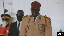 Les militaires conduits par le colonel Mamady Doumbouya viennent de consentir sous la pression de l'organisation des Etats ouest-africains Cédéao