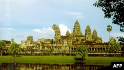 ប្រាសាទអង្គរវត្ត​របស់​កម្ពុជា​ក្នុង​ខេត្ត​សៀមរាប