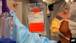 L'objectif de l'initiative du président Obama est de mieux coordonner les efforts et soutenir les avancées scientifiques sur le cancer qui tue plus de 8 millions de personnes chaque année dans le monde.
