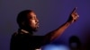 Kanye West fond en larmes durant son premier meeting de campagne pour la présidentielle américaine