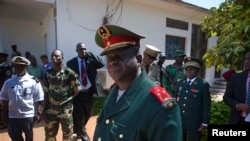 
Les gagnants devront rétablir la stabilité dans ce pays encore sous le choc du coup d'Etat militaire il y a deux ans
