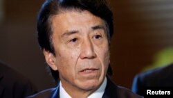 2023年12月14日，日本新任經濟產業大臣齋藤健在日本首相岸田文雄位於東京的官邸向媒體致詞。（路透社）
