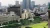 在东京的日本防卫省（国防部）大院里，部署了爱国者3型（PAC-3）导弹系统（2017年8月10日）。