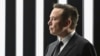 Elon Musk avait jusqu'à vendredi pour conclure l'acquisition du réseau social, faute de quoi un procès aurait eu lieu en novembre.