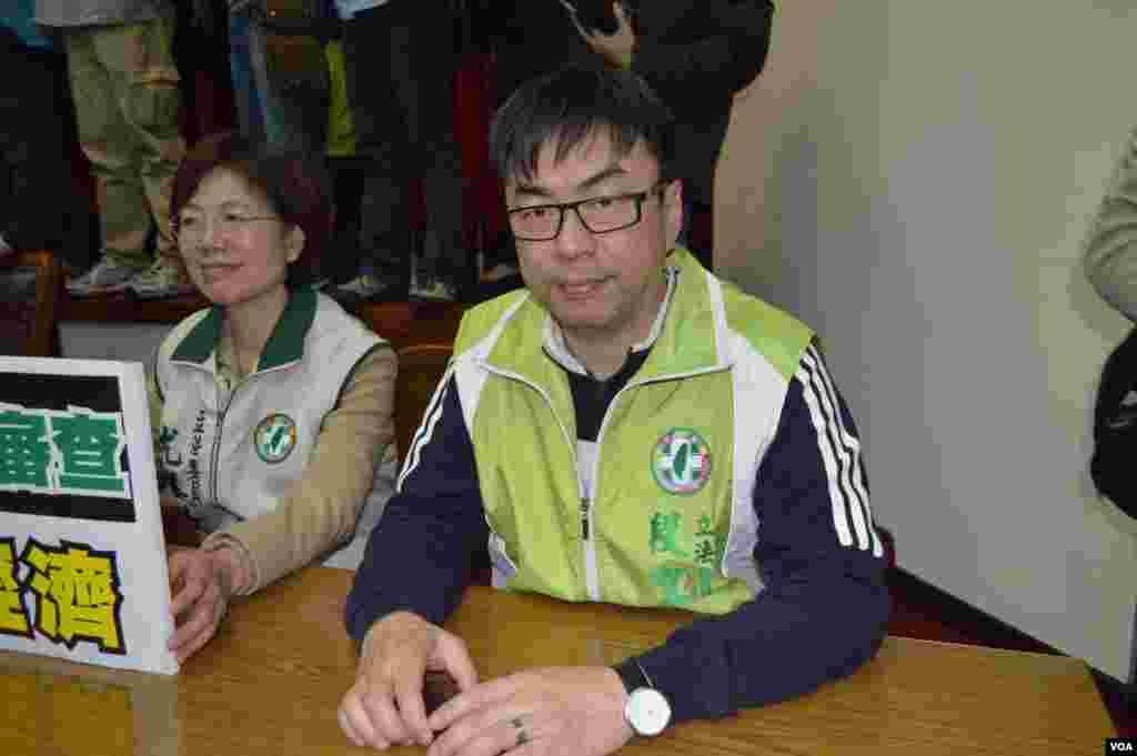 民進黨立委段宜康(美國之音申華拍攝)