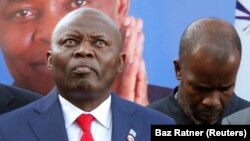 Vital Kamerhe lors d’une conférence de presse à Nairobi, Kenya, le 23 novembre 2018. (Photo REUTERS/Baz Ratner)