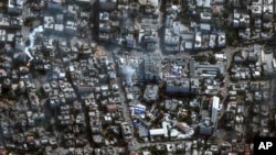 2023年11月11日衛星圖片顯示加沙最大醫院希法醫院及週邊地區。